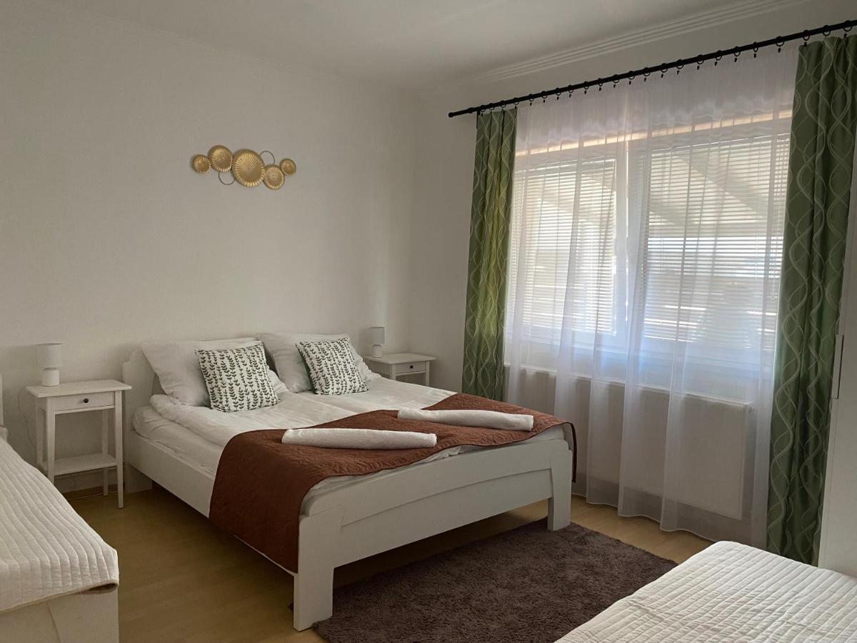 Kincso Vendeghaz Apartment Sárospatak Екстериор снимка