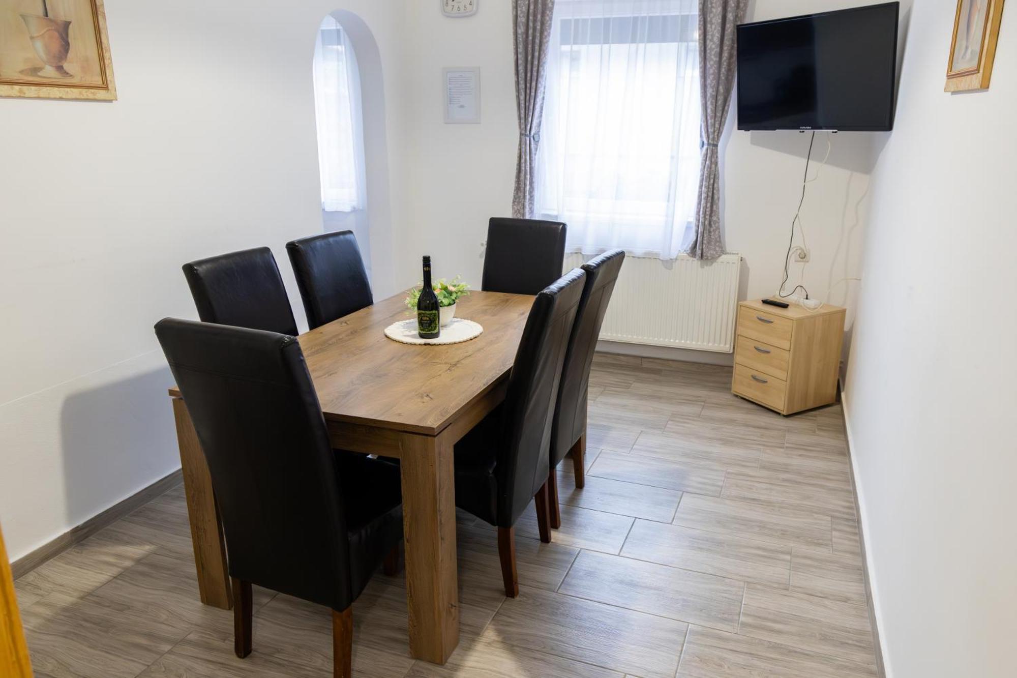 Kincso Vendeghaz Apartment Sárospatak Екстериор снимка