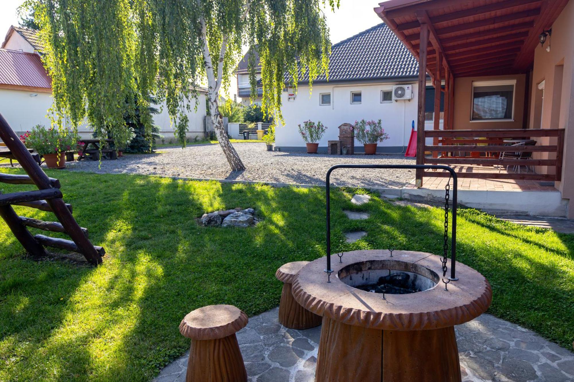 Kincso Vendeghaz Apartment Sárospatak Екстериор снимка